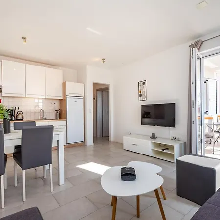 House Of Dalmatia Apartmán Pakoštane