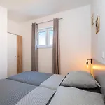 شقة House Of Dalmatia باكوشتاني