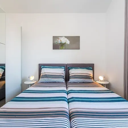 House Of Dalmatia Pakoštane